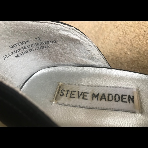 Steve Madden - Picture 3 of 3